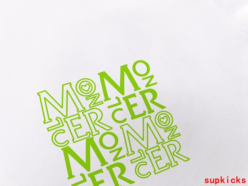 Moncler Luxury Cloth