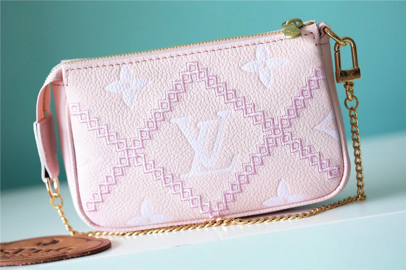 I W Fashion Lu-Vi bags - 8836