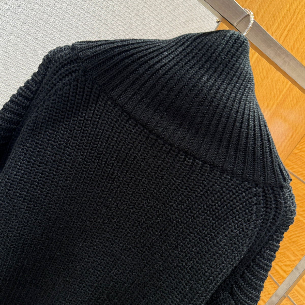 LOU JUMPER