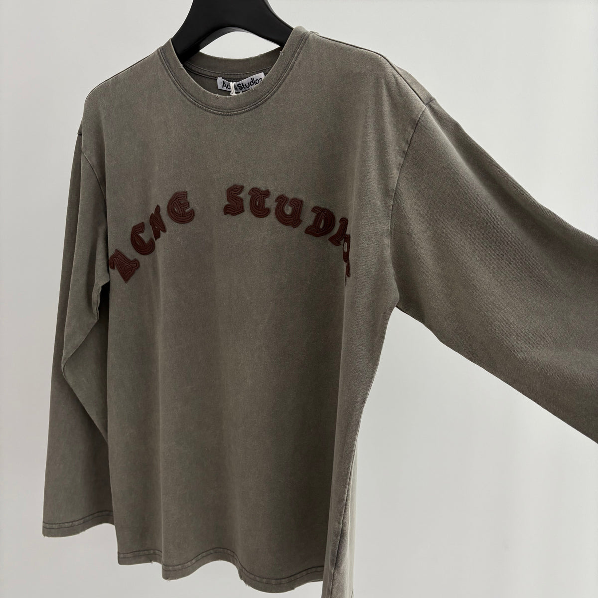 ACNE T-SHIRT