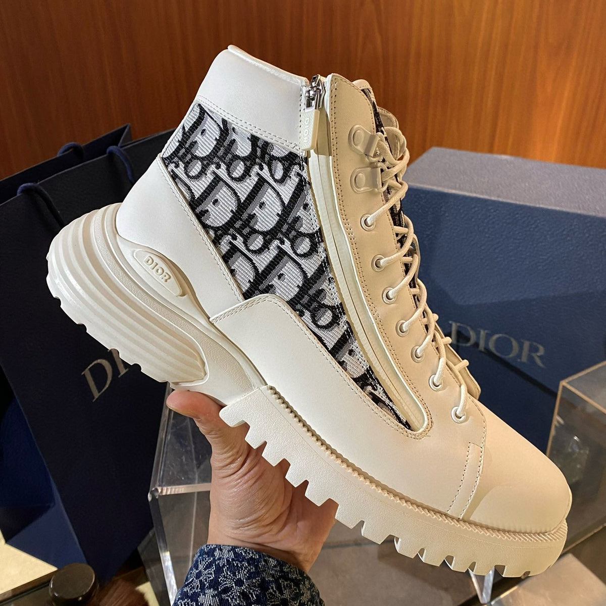 CD COMBAT BOOTS