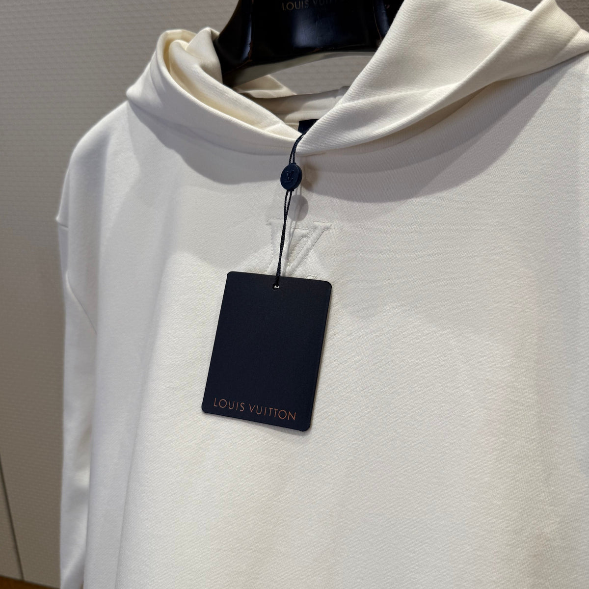 LOU HOODIE