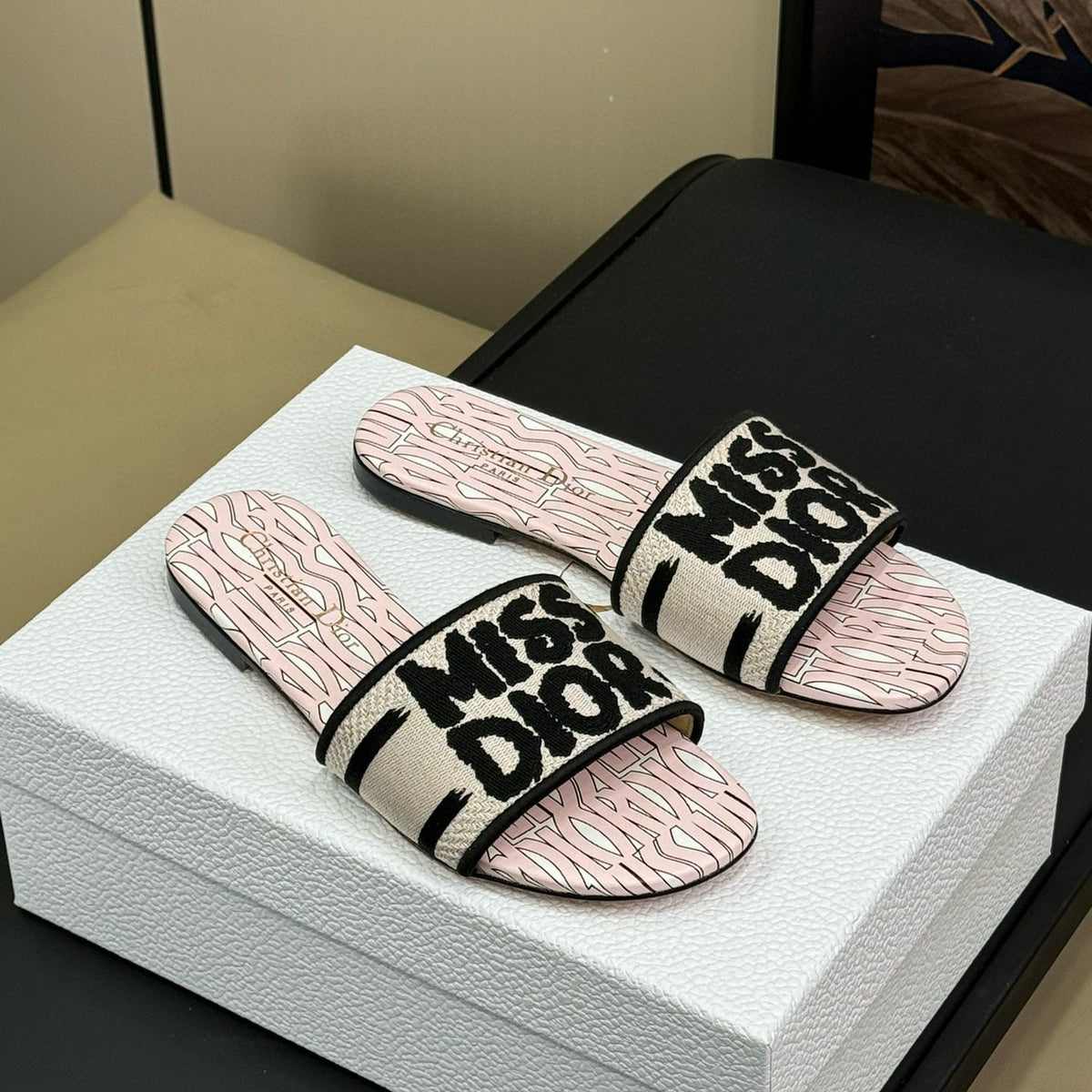 CD DWAY SLIDES