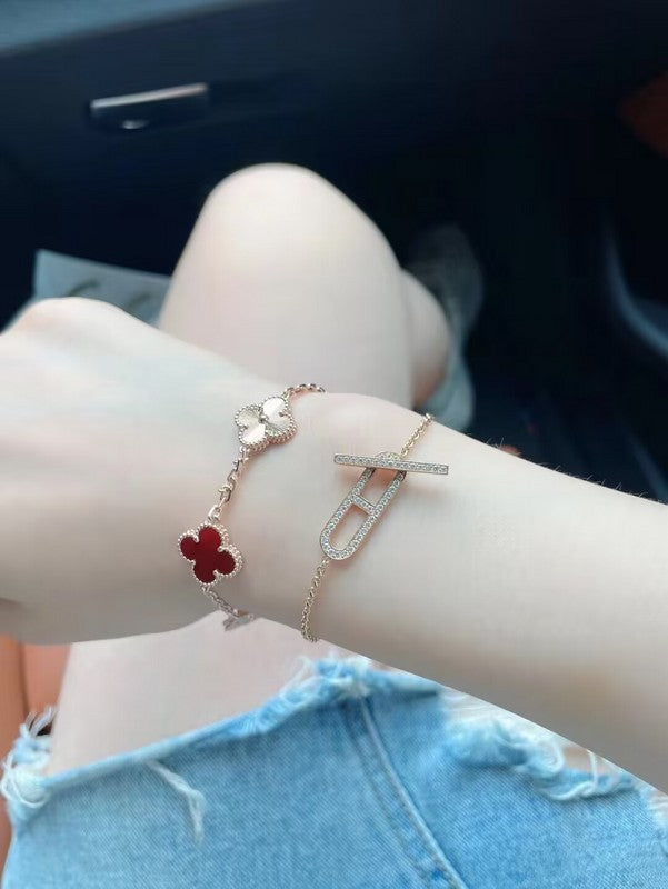 Van Cleef & Arples Jewelry