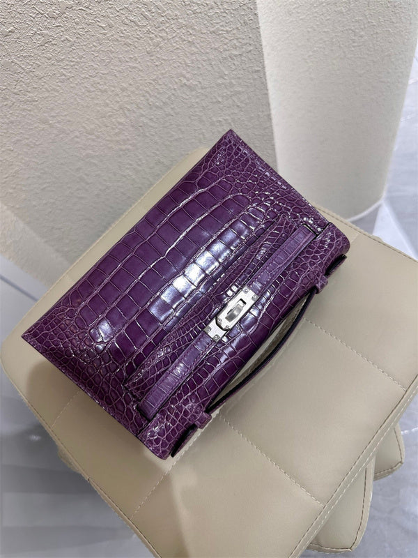 PHA - HMS Bags - 750