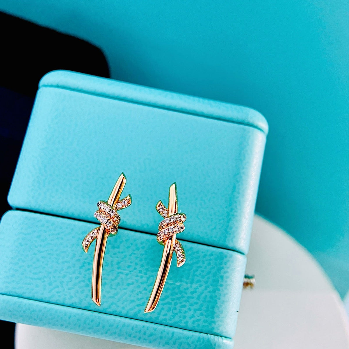 TIFF EARRINGS