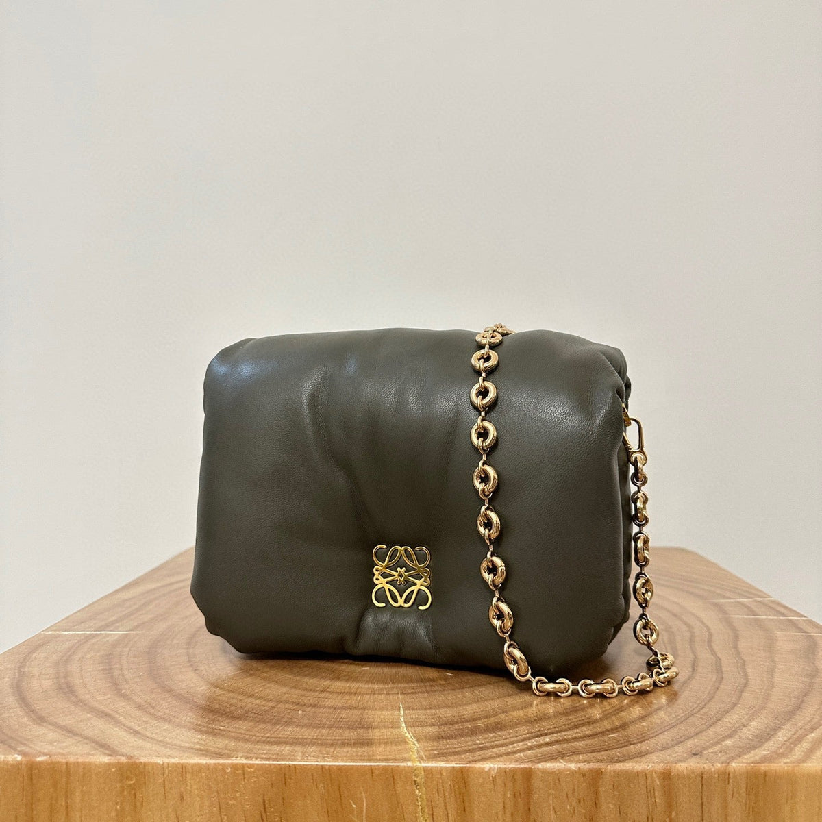 LOEW PUFFER GOYA BAG