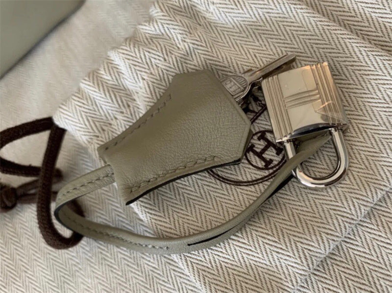PHA - HMS Bags - 553