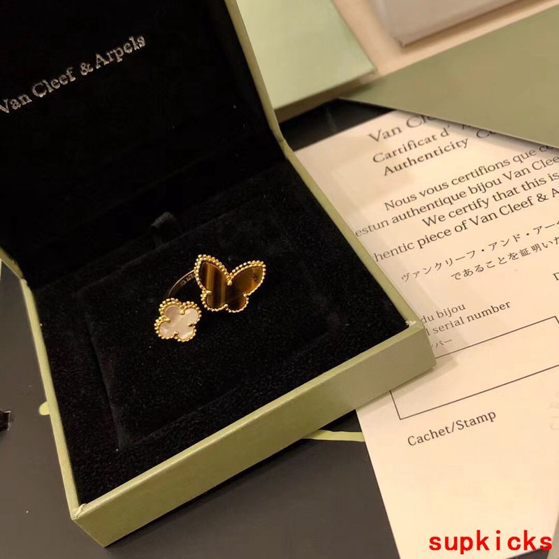 Van Cleef & Arples Jewelry