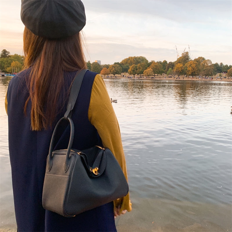 PHA - HMS Bags - 890