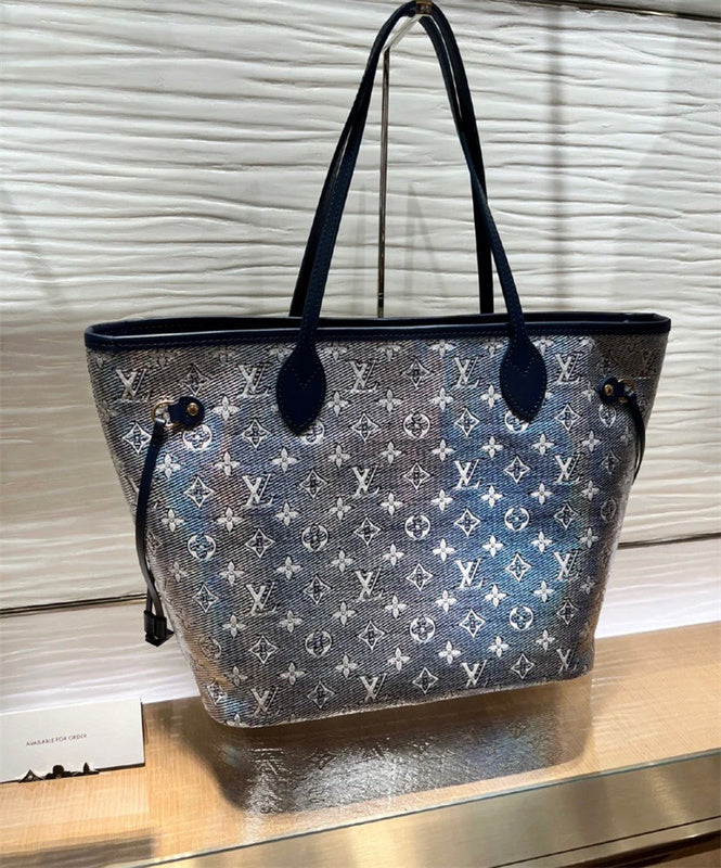 PHA - LOV Bags - 657