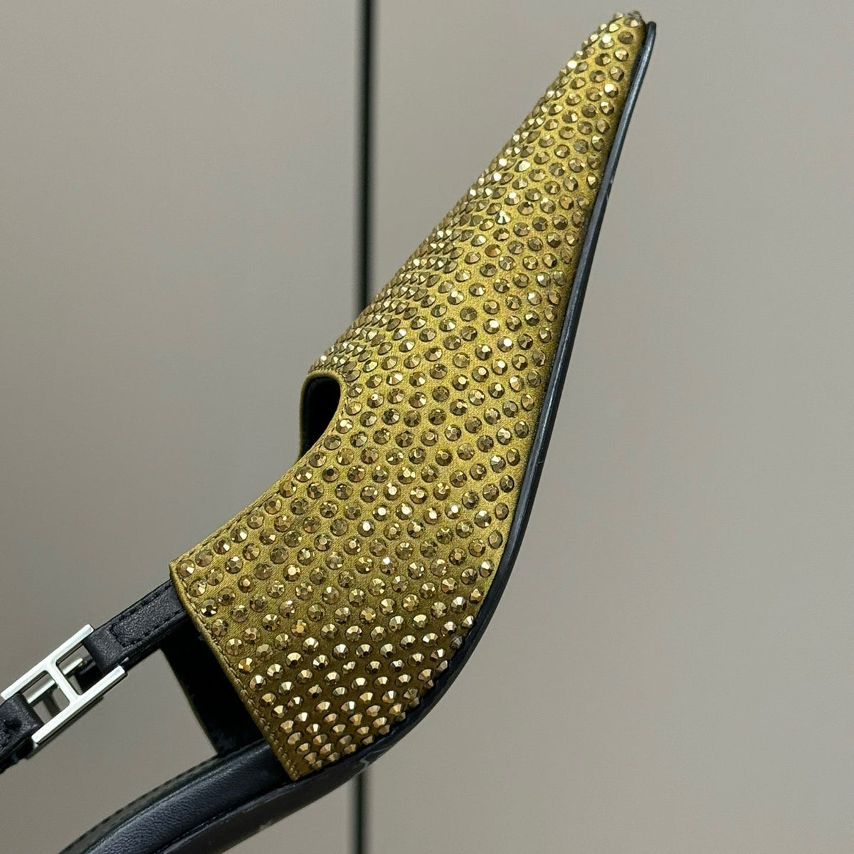 SL HEELS