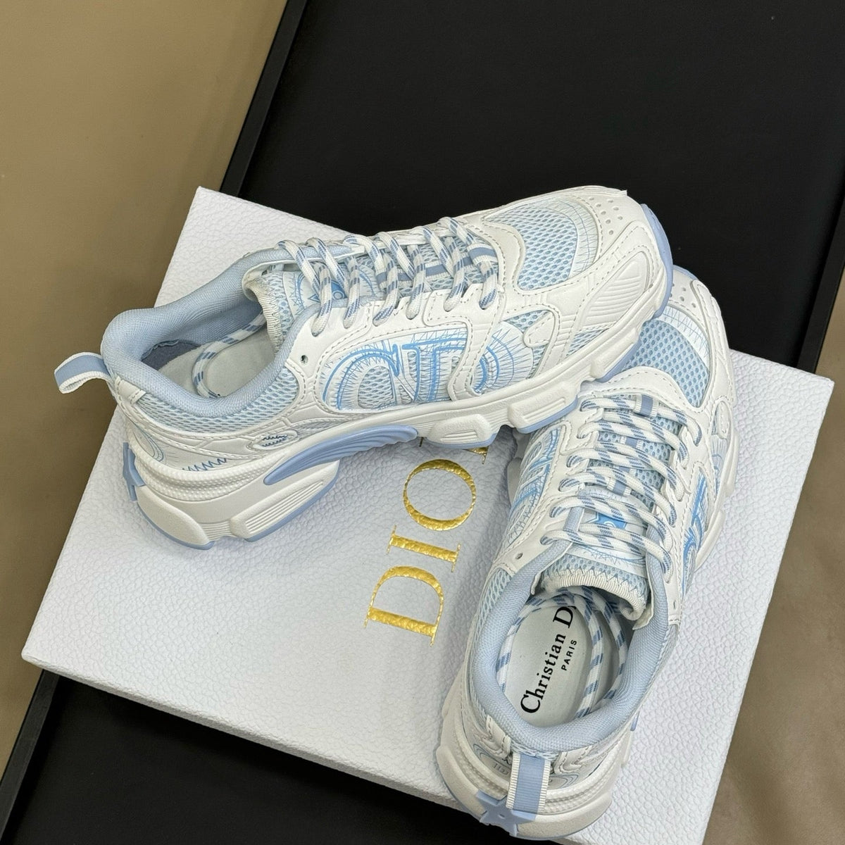CD CHRONO SNEAKER