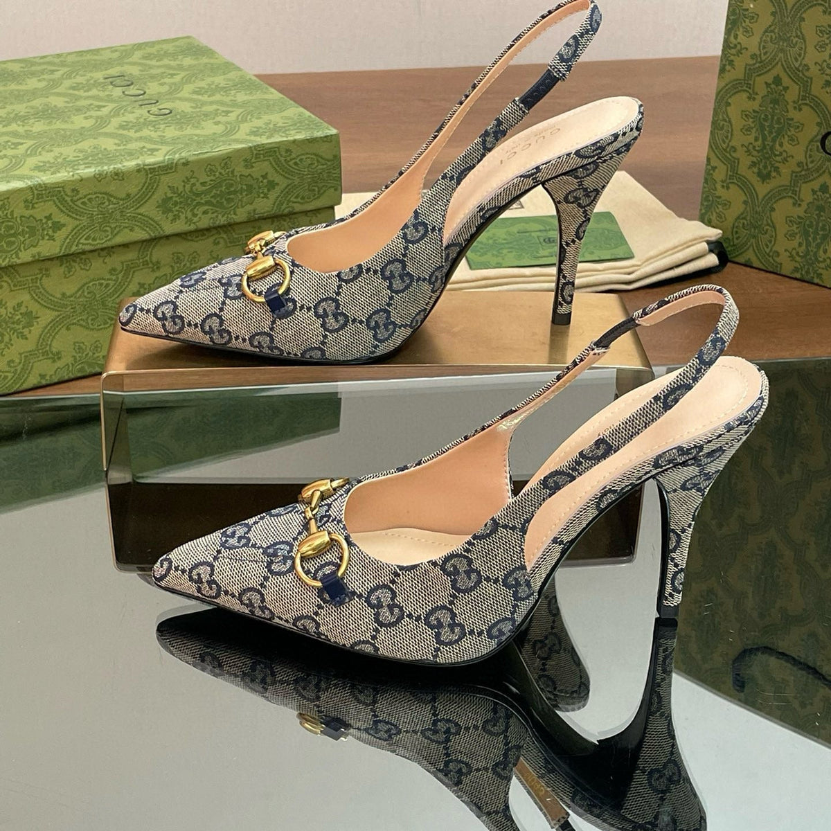 GG HEELS