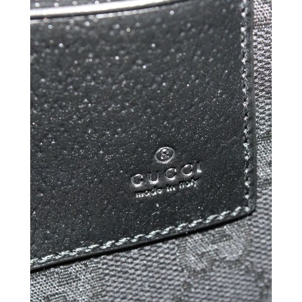GUCCI Horsebit Top Zip Wrist Pouch in Black Leather