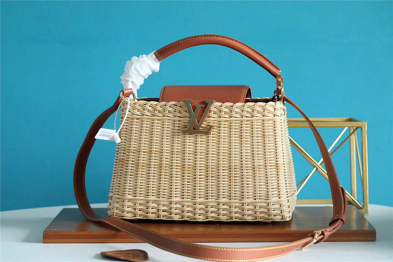 I W Fashion Lu-Vi bags - 8389