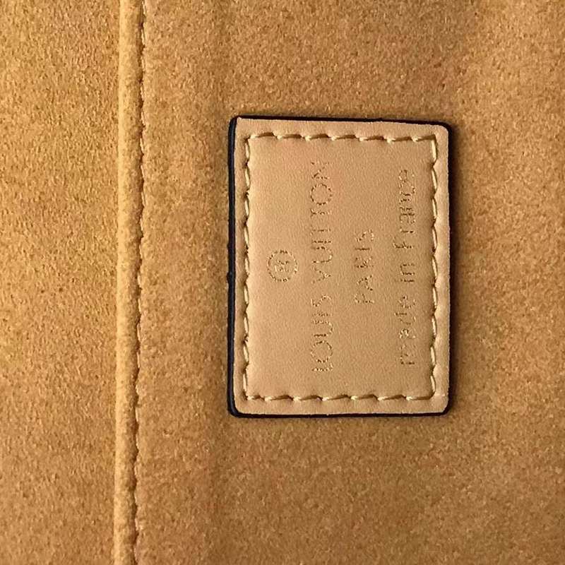 LOV2 Bags - Luxurious Bags  646
