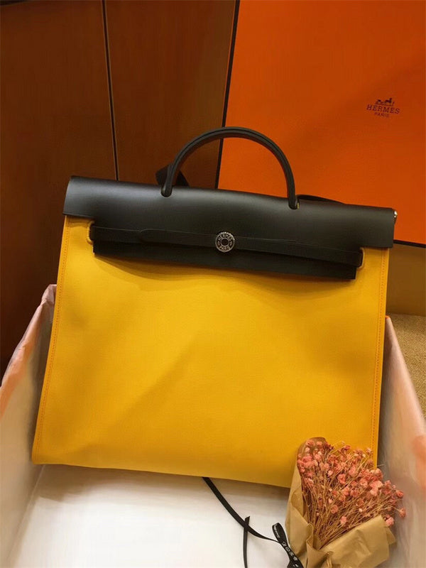 PHA - HMS Bags - 820