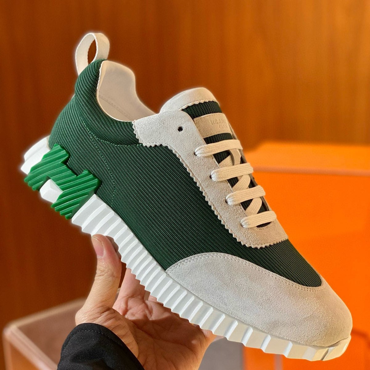 HERM BOUNCING SNEAKERS