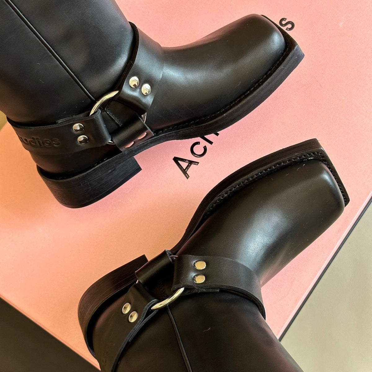 ACNE BOOTS