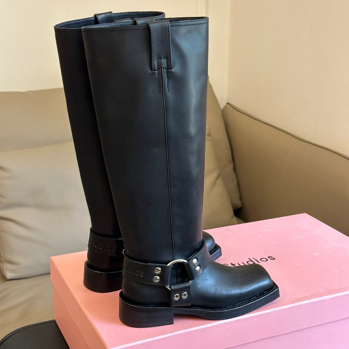 ACNE BOOTS