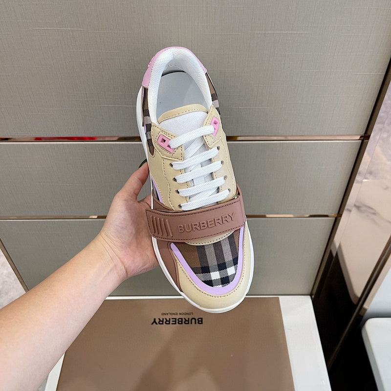 Burberry Luxury Shoes