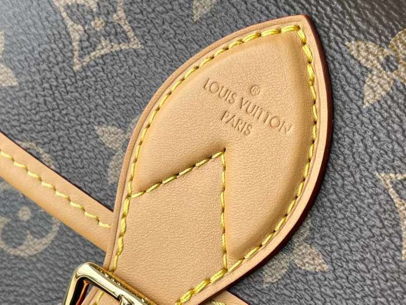 LOV2 Bags - Luxurious Bags  676
