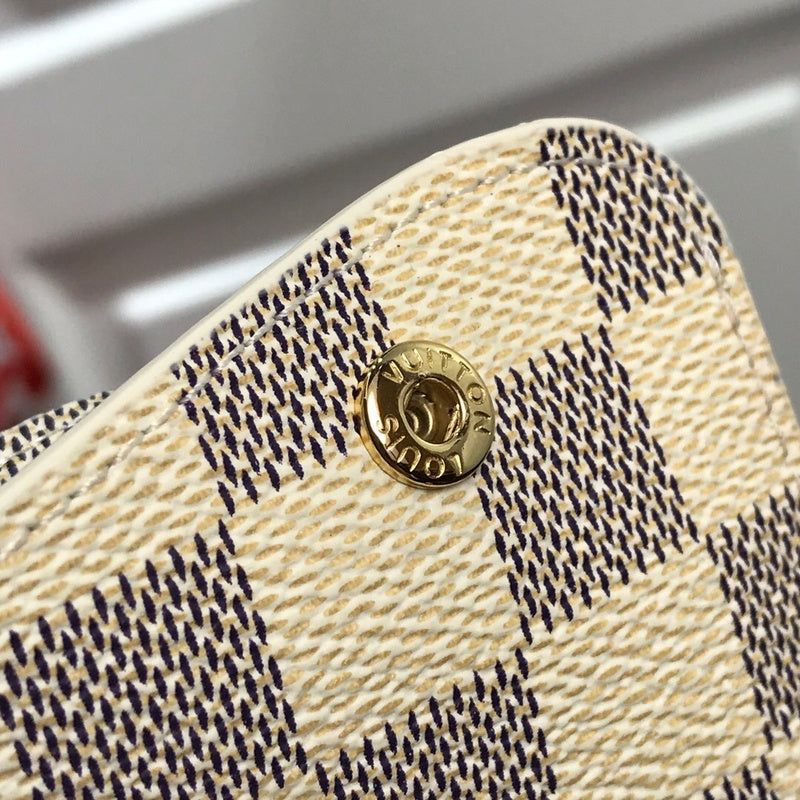 I W Fashion Lu-Vi bags - 9312