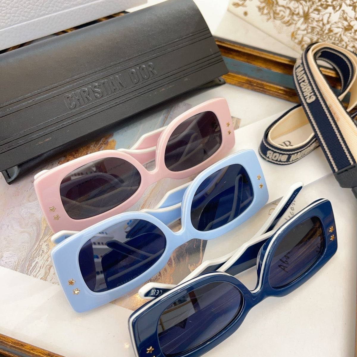 CD SUNGLASSES