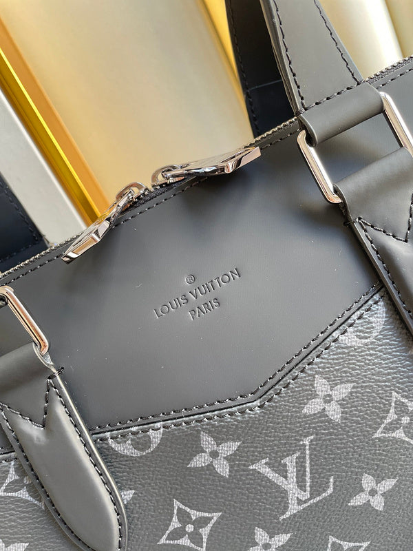 I W Fashion Lu-Vi Bags - 16985
