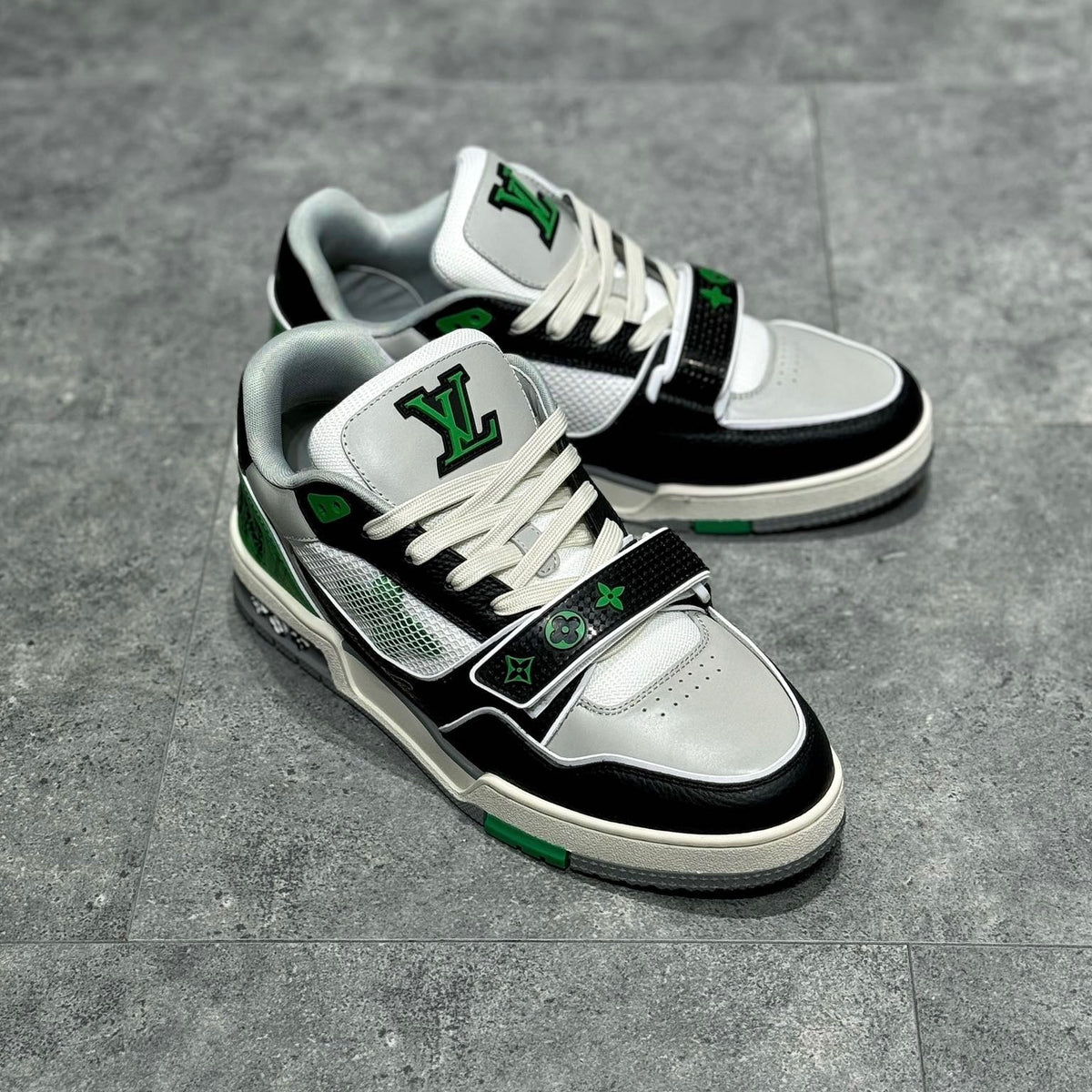 LOU TRAINERS