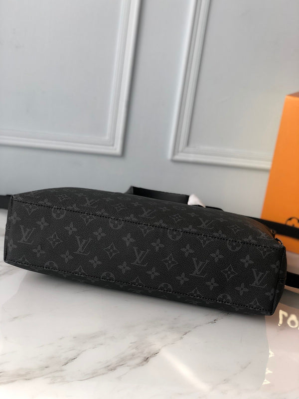 I W Fashion Lu-Vi bags - 17730