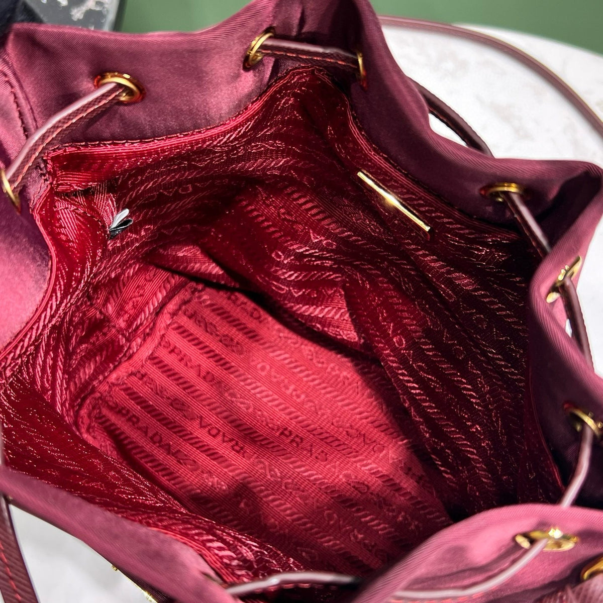 PD DUET RE-NYLON BUCKET BAG