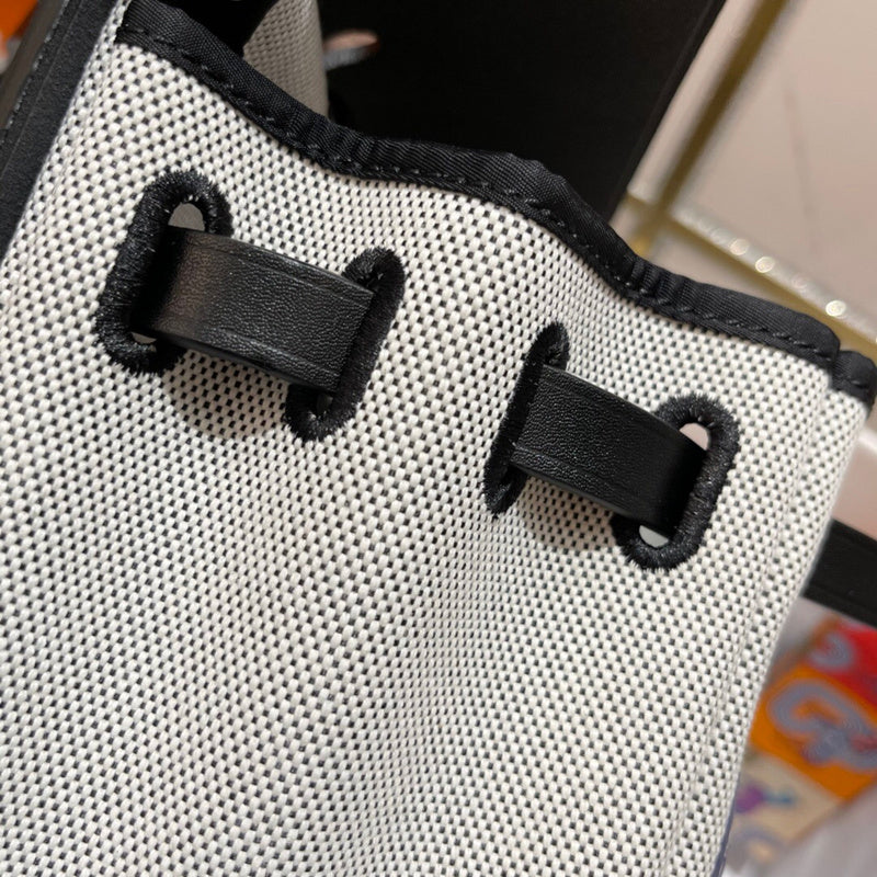 PHA - HMS Bags - 1702