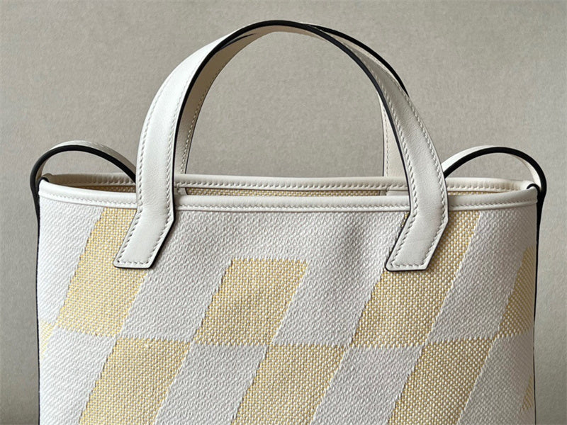 PHA - HMS Bags - 1130