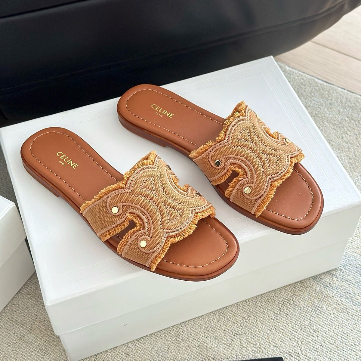 CEL SANDALS