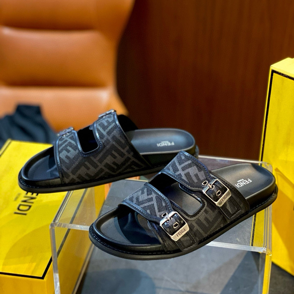 FEN SANDALS