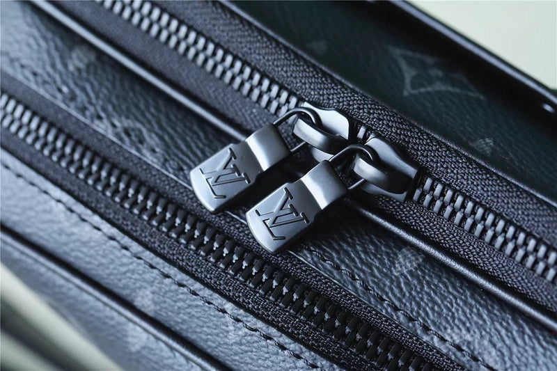 I W Fashion Lu-Vi bags - 9891