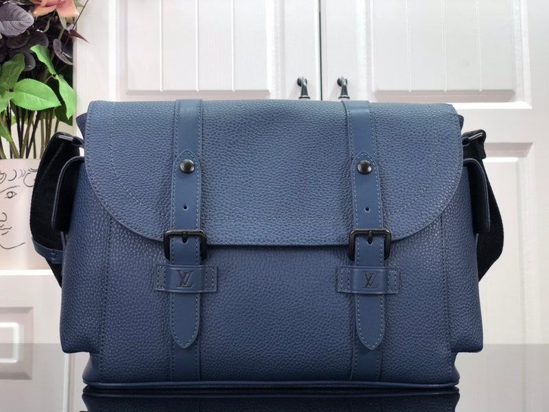 I W Fashion Lu-Vi bags - 17483