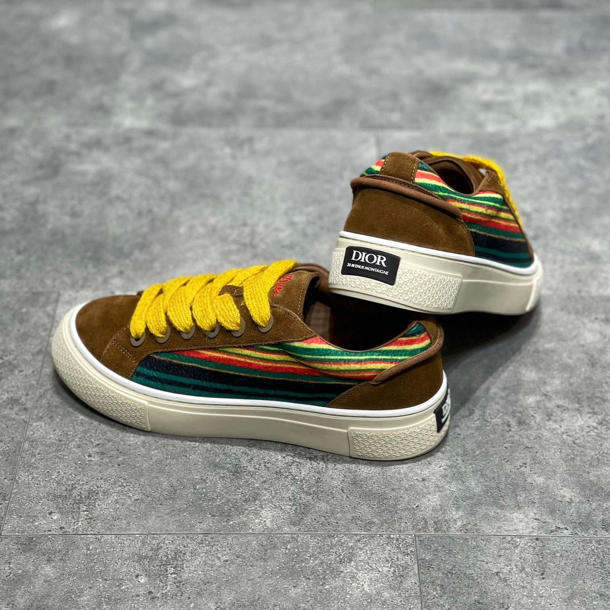 CD B33 SNEAKER
