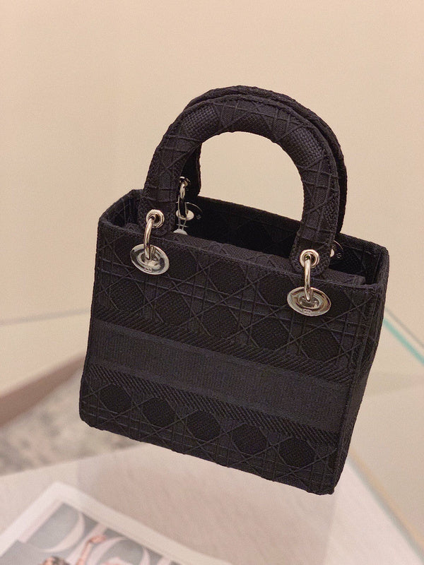 ENT - DOR Bags - 528