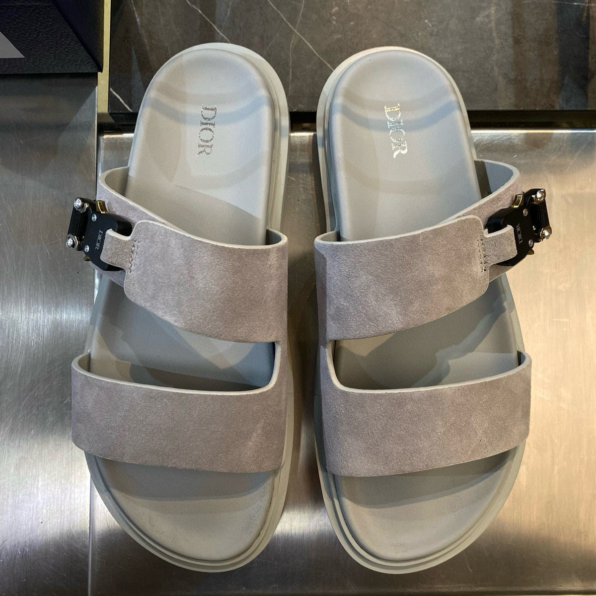 CD AQUA SANDALS