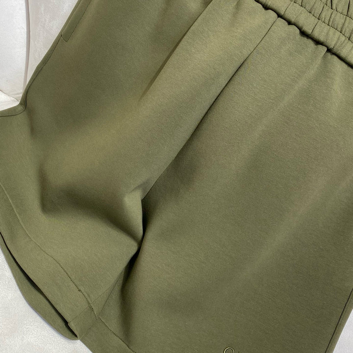 GG SHORTS
