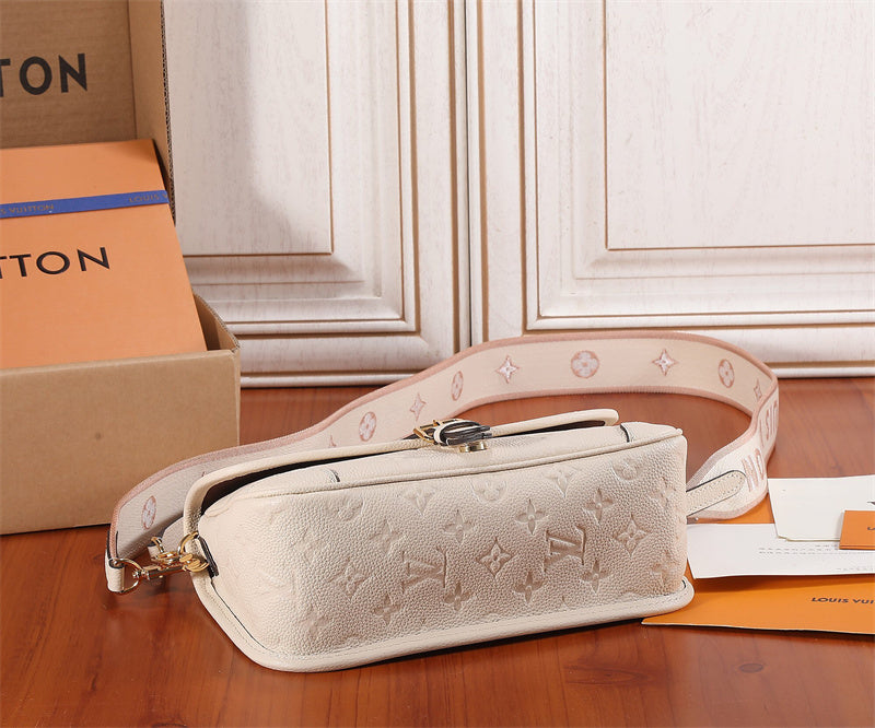 PHA - LOV Bags - 375