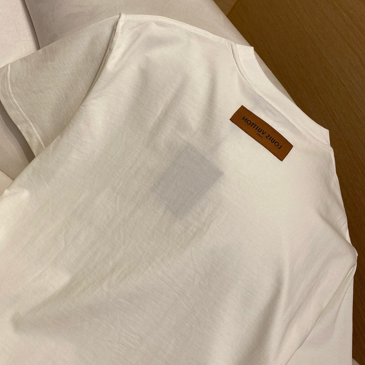 LOU T-SHIRT