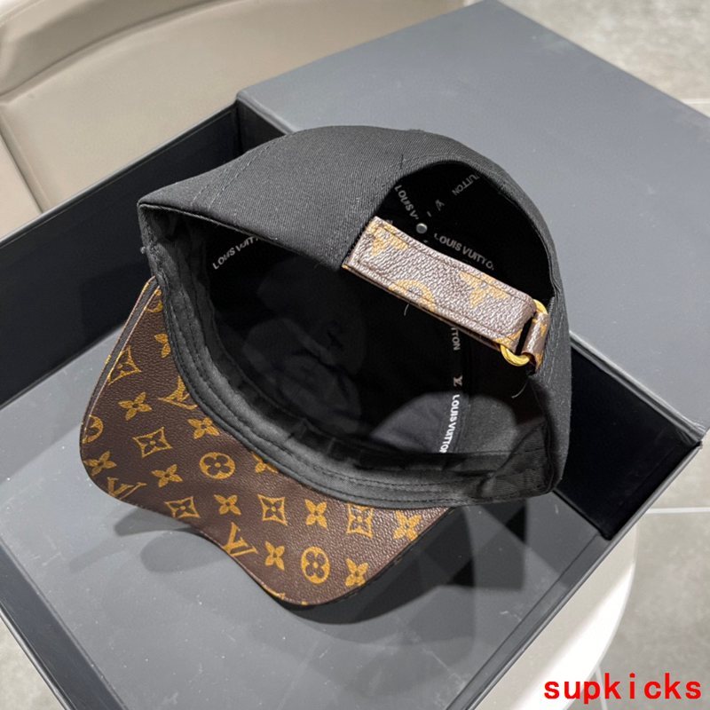 Louis Vuitton Luxury Cap