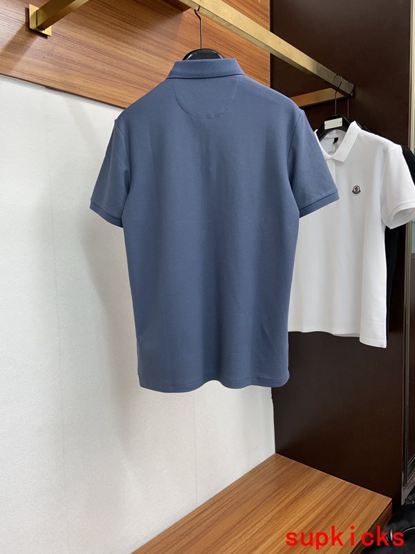 Moncler Luxury Cloth