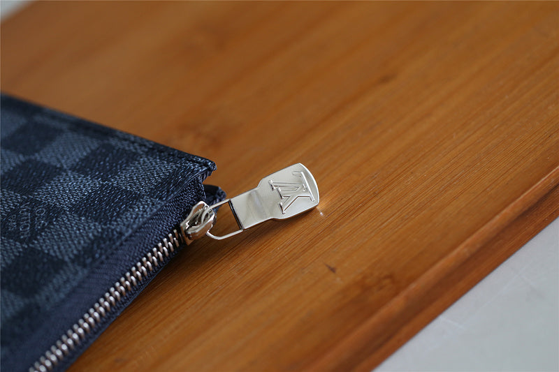 I W Fashion Lu-Vi bags - 11126