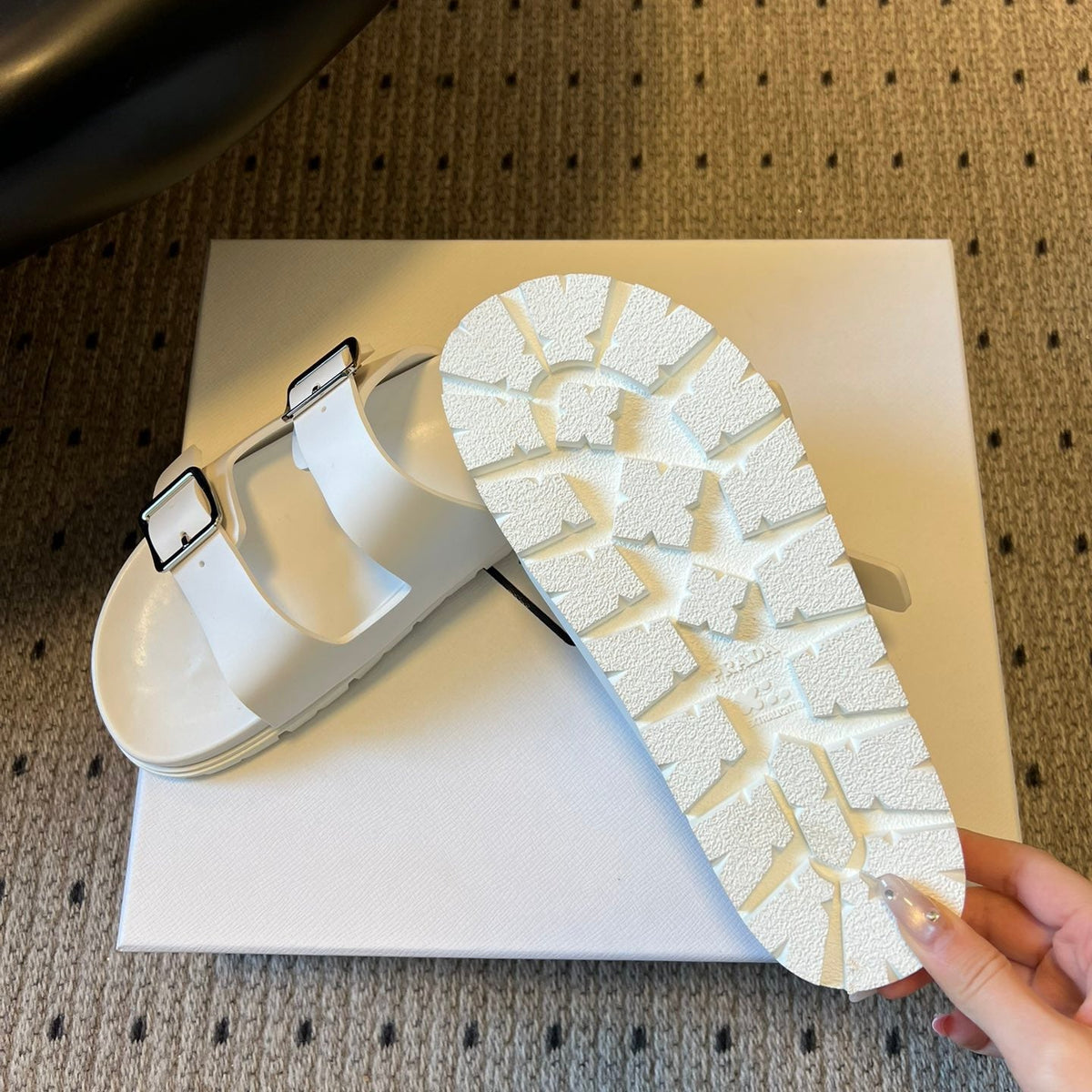 PD LOGO SANDALS