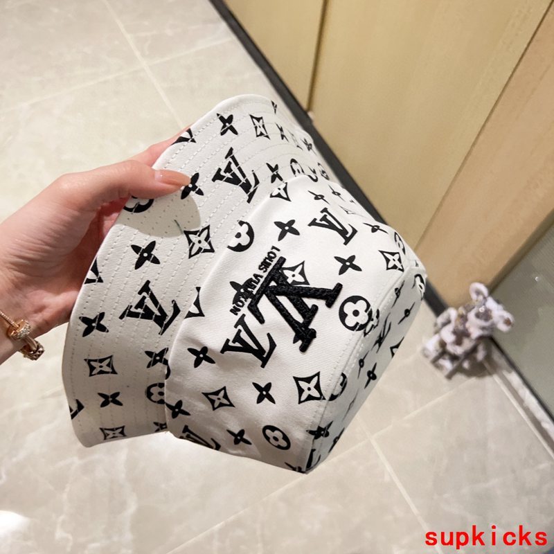 Louis Vuitton Luxury Cap